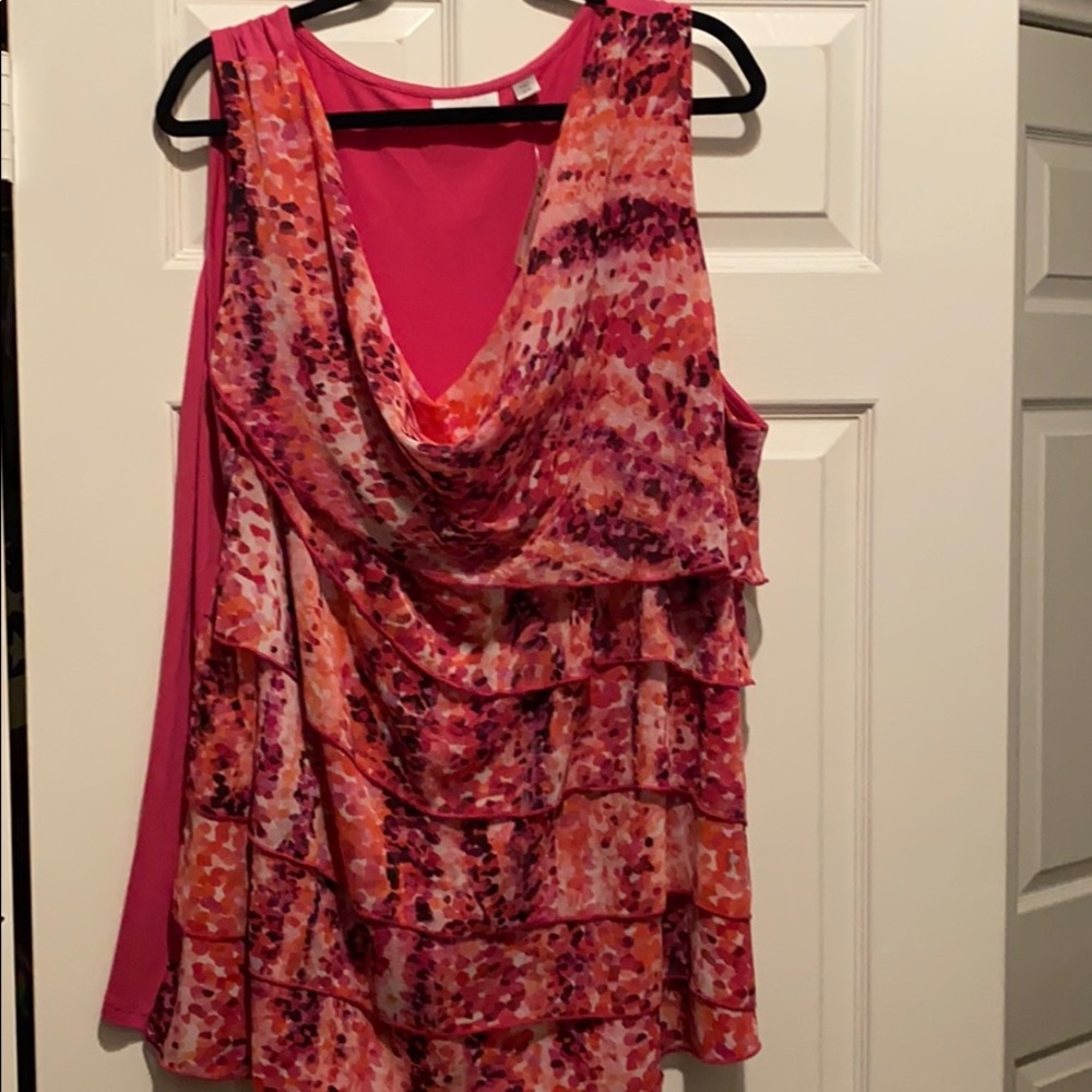 Pink dot ruffle top